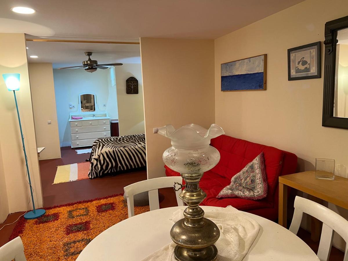 Apartamento Abierto Con Patio Matadepera Экстерьер фото